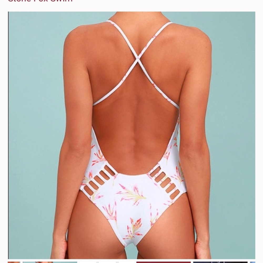 Stone Fox palma light grey print one piece